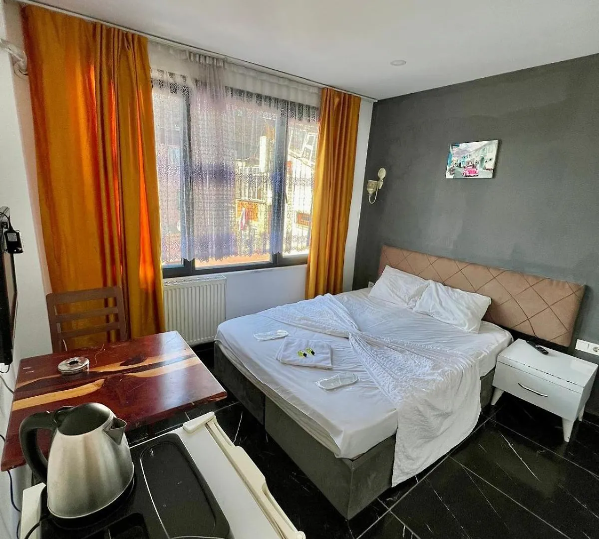 Hotel Zeus Economy Booking Suit İstanbul Turkije